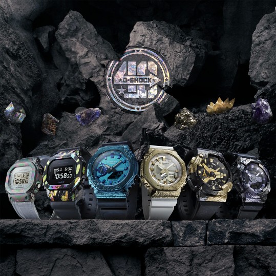 Наручные часы Casio G-Shock GM-S5640GEM-7 - фото 2