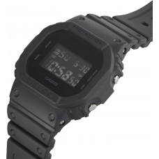 Мужские часы Casio G-Shock DW-5600UBB-1