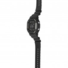 Наручные часы Casio G-Shock DW-H5600MB-1