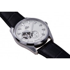 Мужские часы Orient Small second w semi skeleton RA-AR0004S