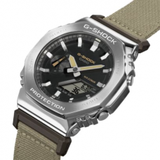 Наручные часы Casio G-Shock GM-2100C-5A