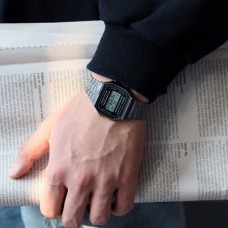 Женские часы Casio Vintage Iconic A168WEGG-1AEF