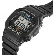 Мужские часы Casio G-Shock DW-5600UE-1