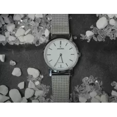 Женские часы Festina Swiss made F20015/1
