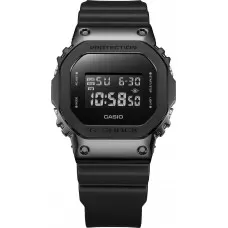 Мужские часы Casio G-Shock GM-5600UB-1
