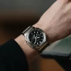 Наручные часы Casio G-Shock GM-2100C-5A